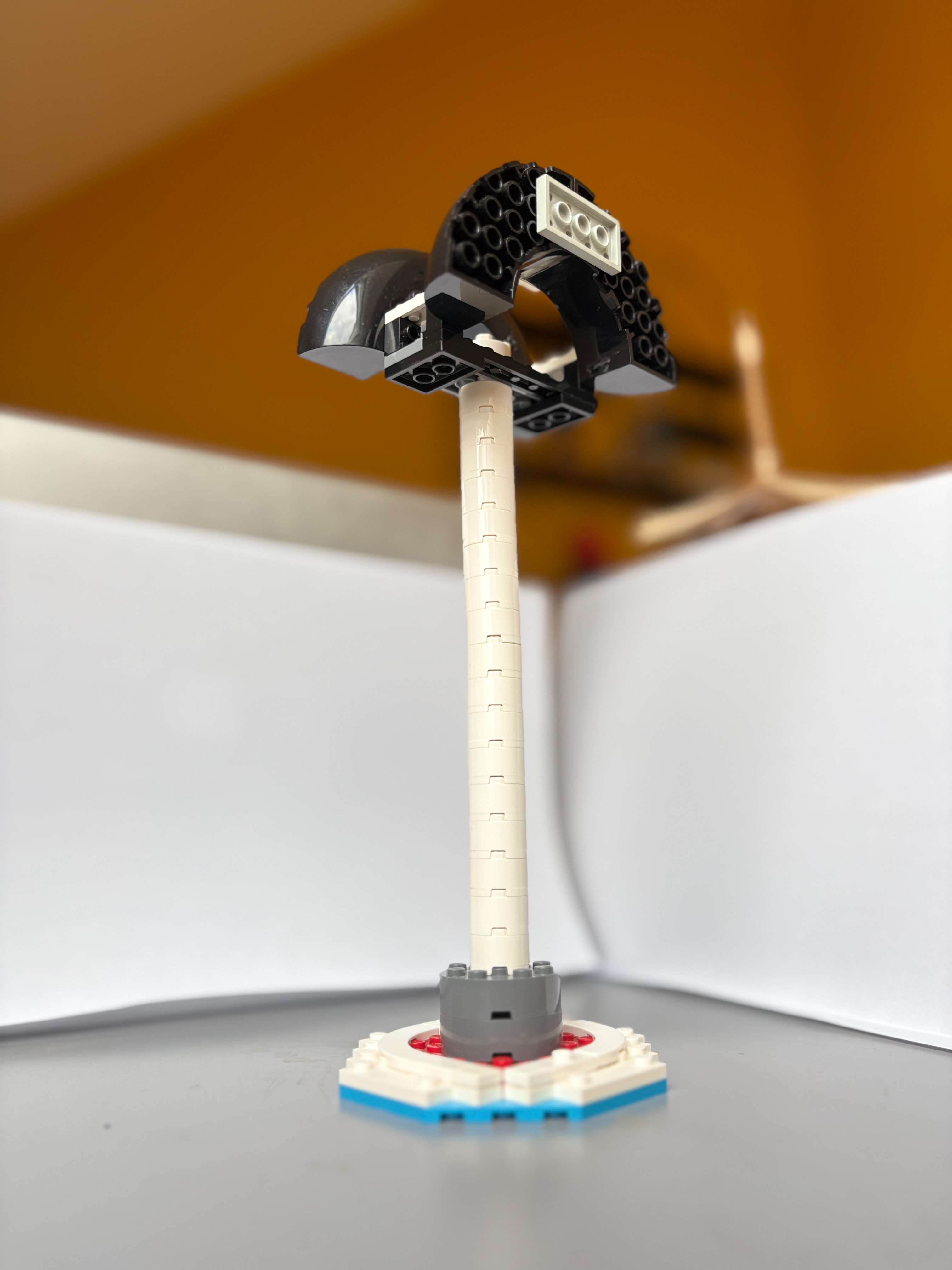 Support de casque en Lego